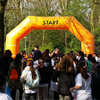 Opblaasbare Boog Oranje 10,2 x 5,8 mtr start/ finish, open dag, welkom/ tot ziens Opblaasbare Boog Oranje 10,2 x 5,8 mtr start/ finish, open dag, welkom/ tot ziens